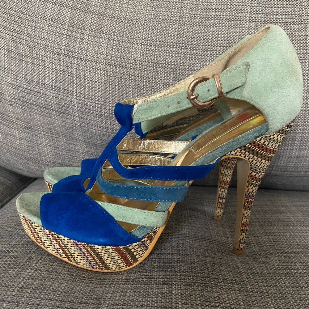 Multi color\blue high heels